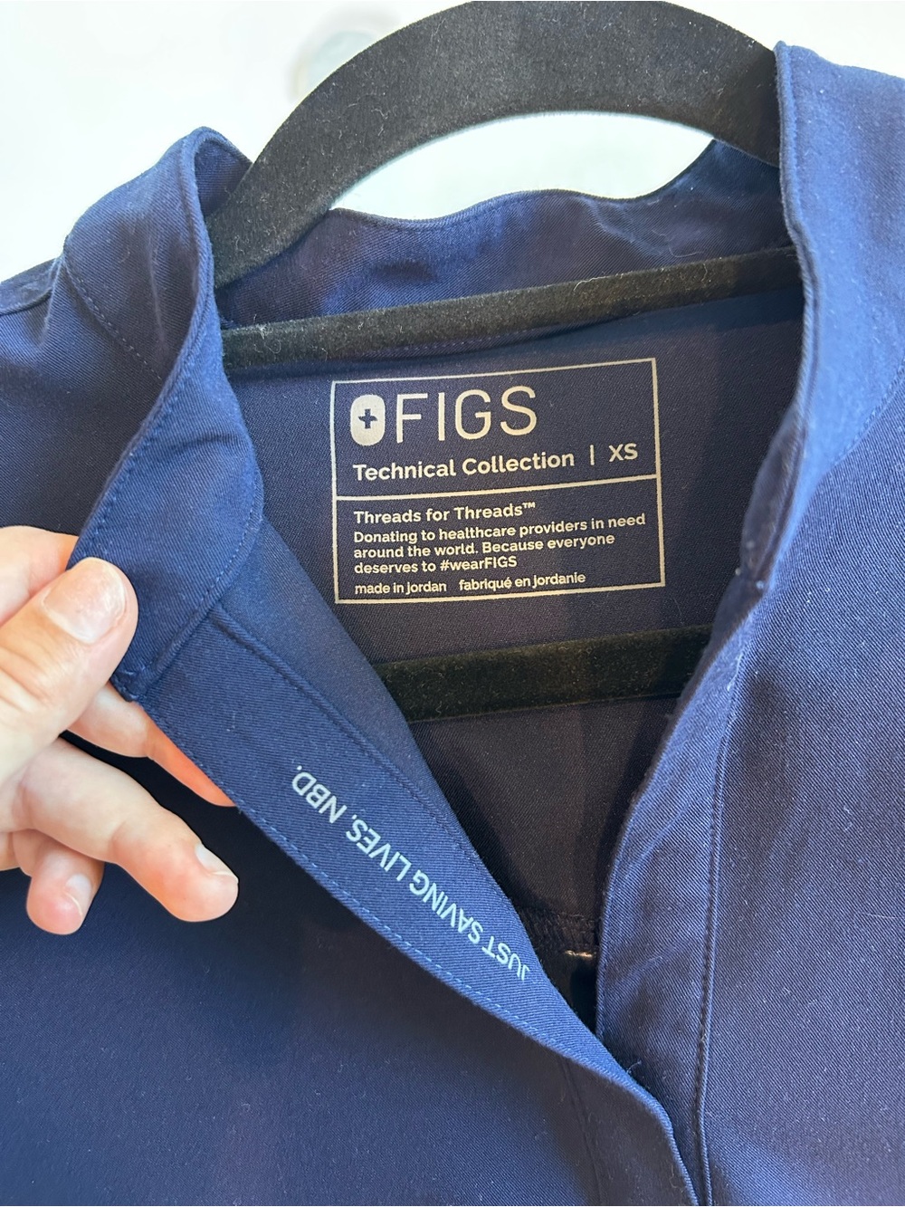 FIGS Rafaela Oversized Scrub Top - Picture 4 of 4